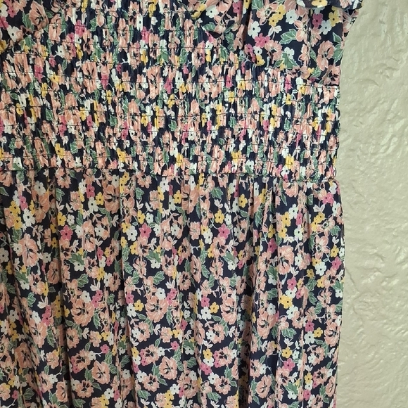 Lane Bryant Women's Navy Dress with Floral Accents Size 22/24 - Picture 5 of 9